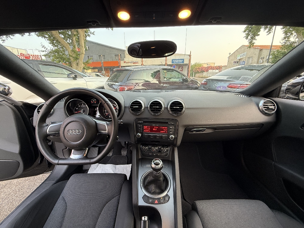 AUDI TT COUPE - vue 1