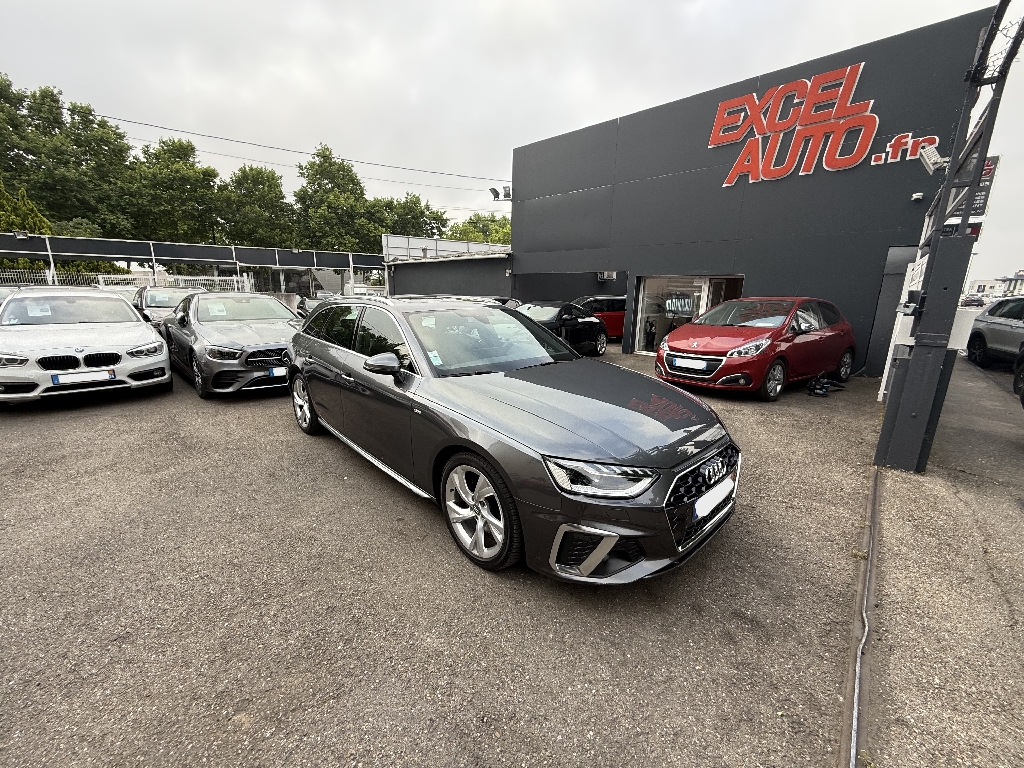 AUDI A4 AVANT
