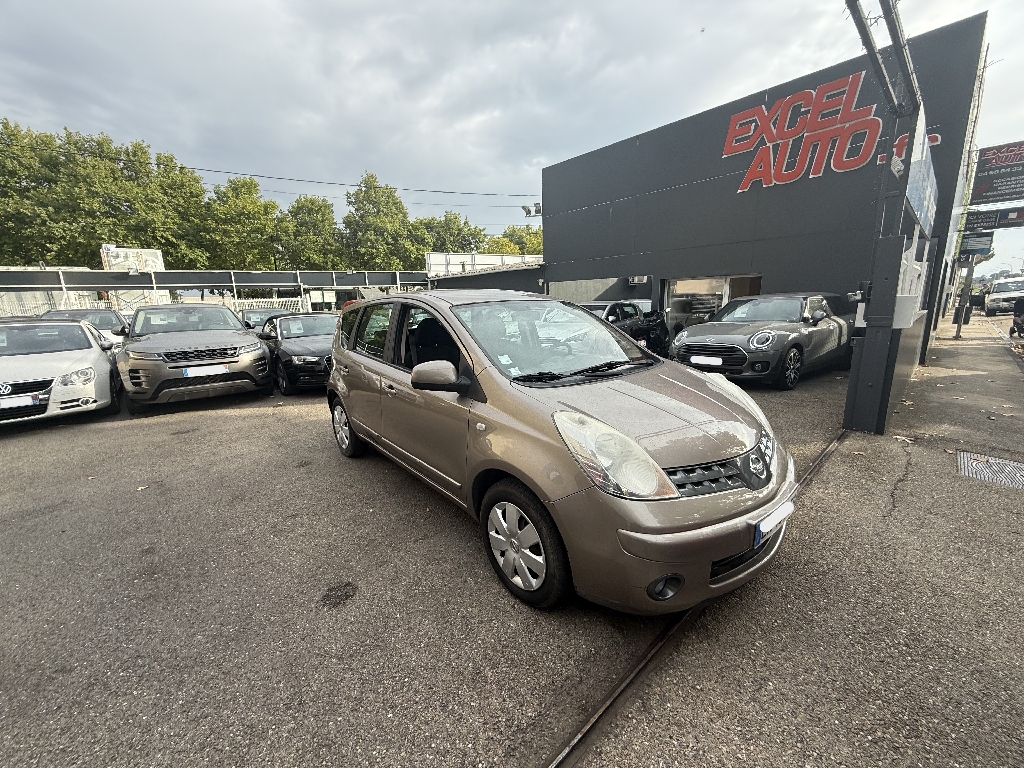 NISSAN NOTE