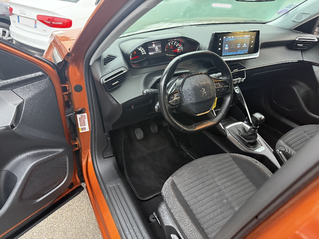 PEUGEOT 2008 - vue 1