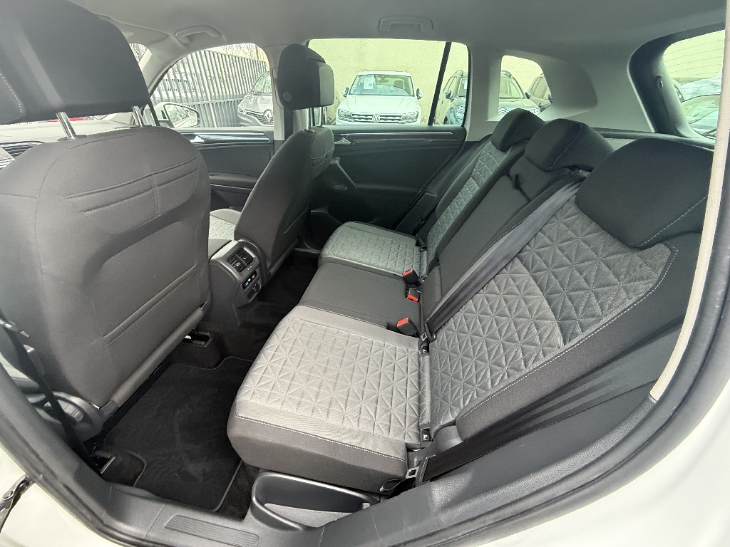 VOLKSWAGEN TIGUAN - vue 1