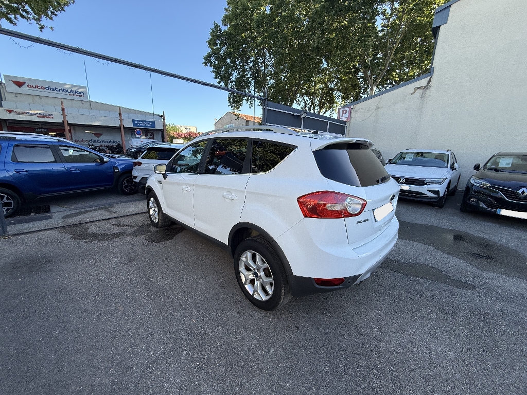 FORD KUGA - vue 1