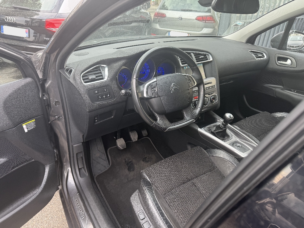 CITROEN C4 - vue 1