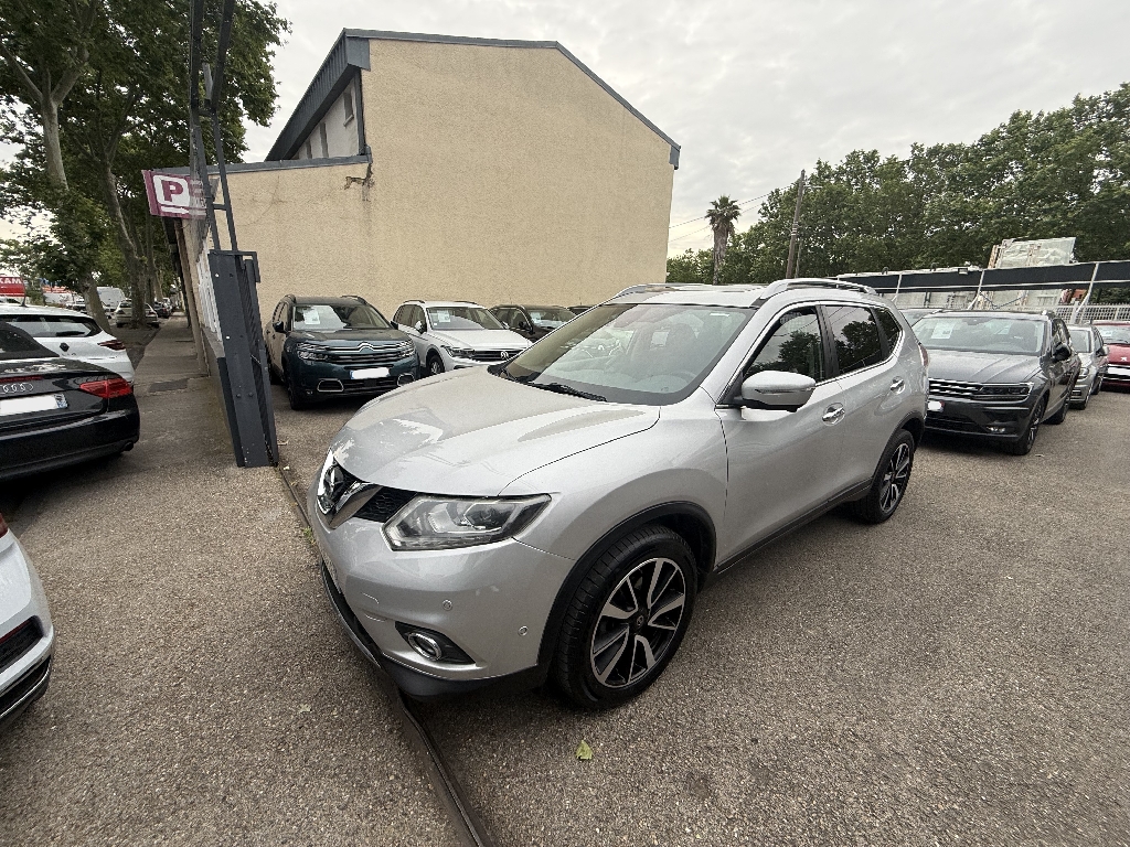NISSAN X-TRAIL - vue 1