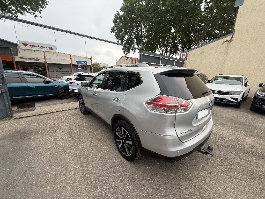 NISSAN X-TRAIL - vue 1