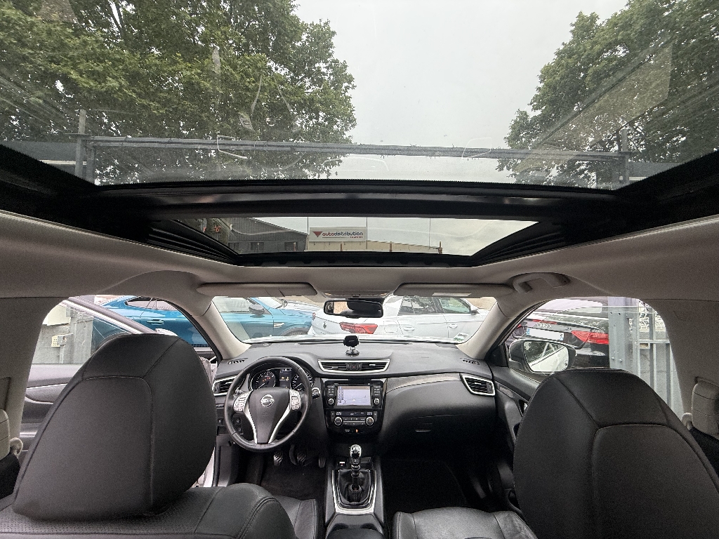 NISSAN X-TRAIL - vue 1