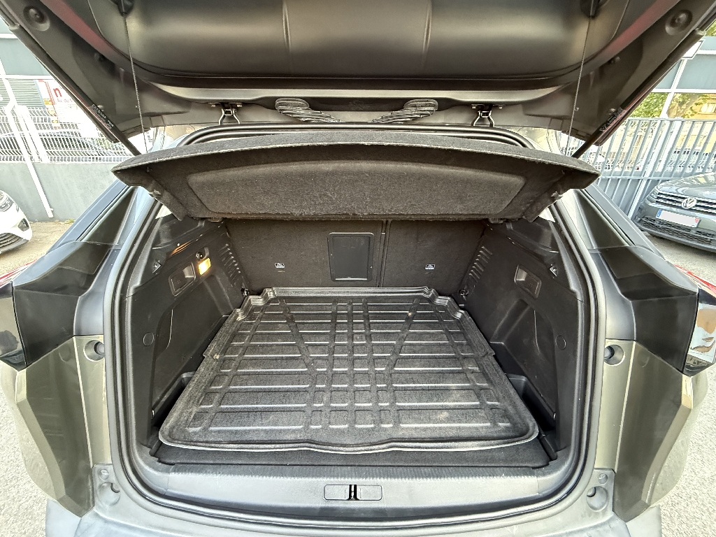 PEUGEOT 3008 - vue 1