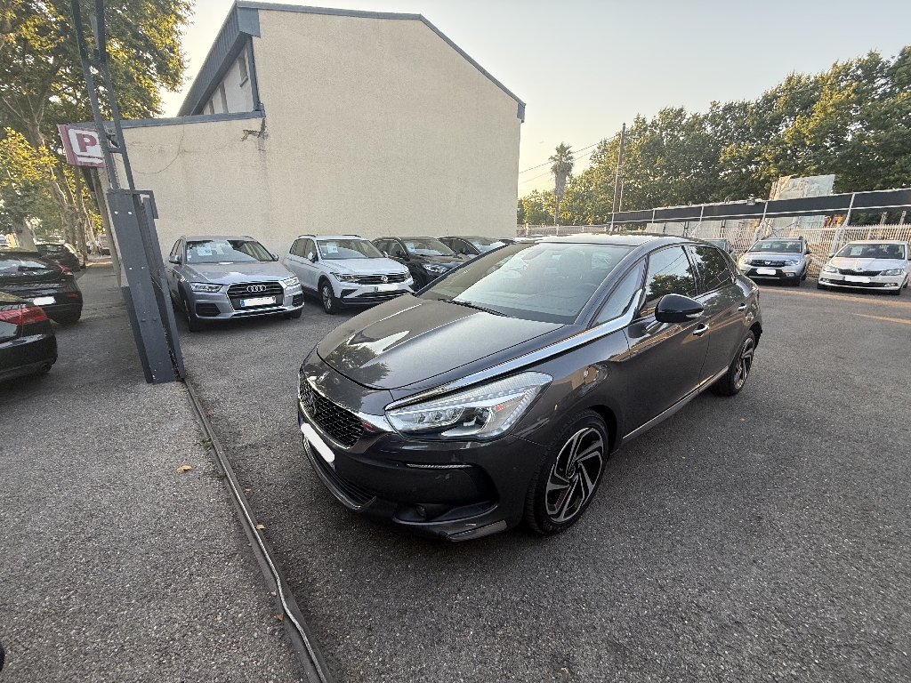 DS DS5 - vue 1