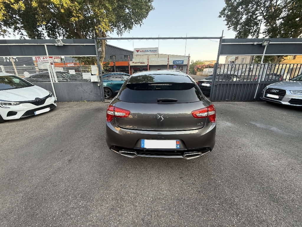 DS DS5 - vue 1