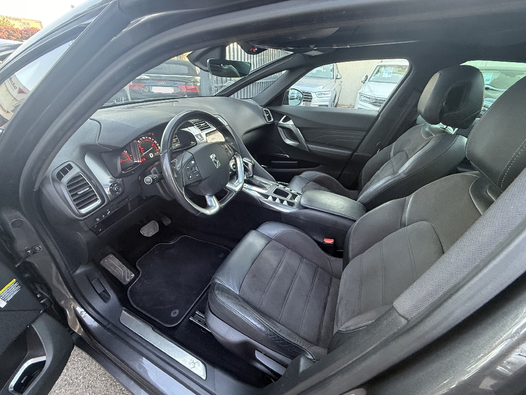 DS DS5 - vue 1
