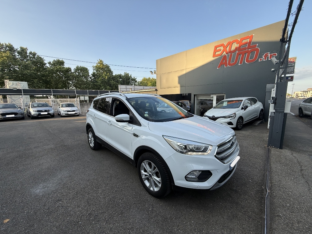 FORD KUGA