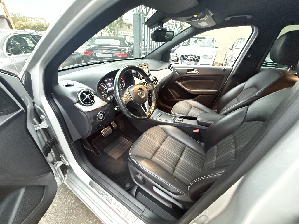 MERCEDES CLASSE B - vue 1