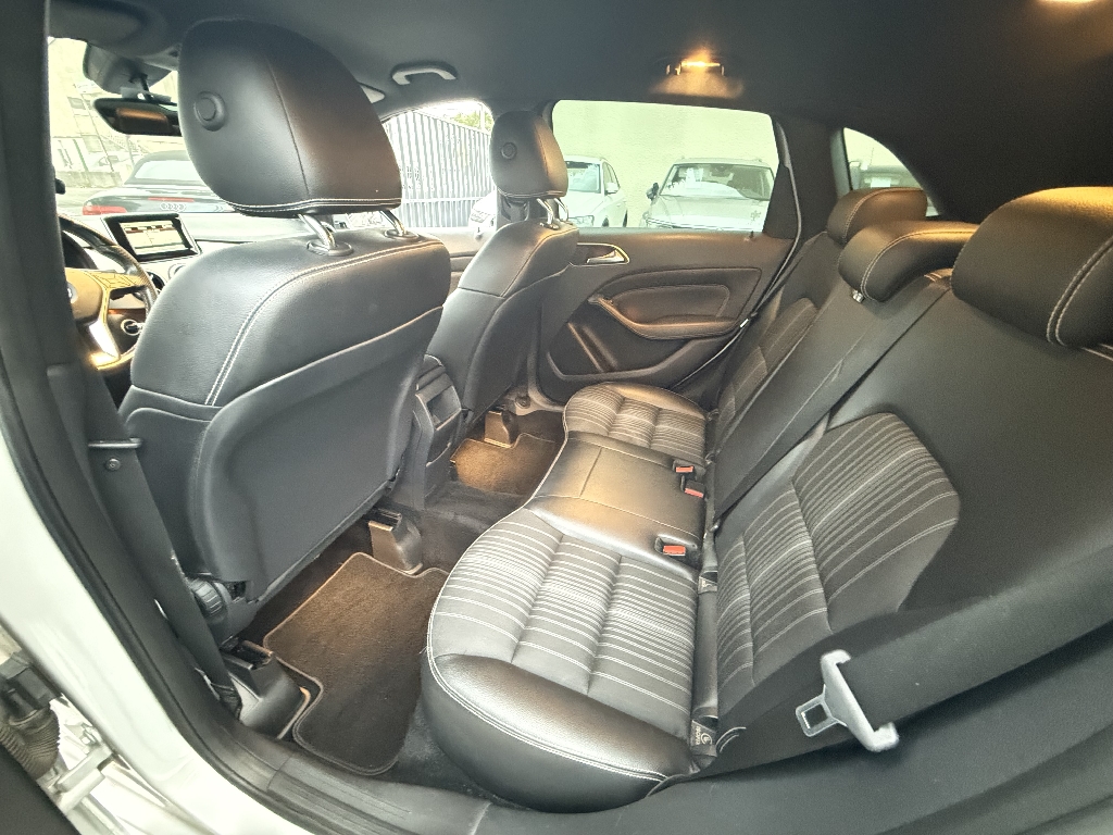 MERCEDES CLASSE B - vue 1