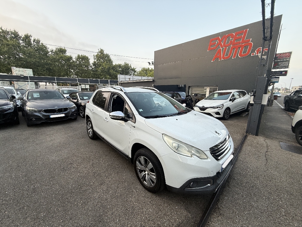 PEUGEOT 2008