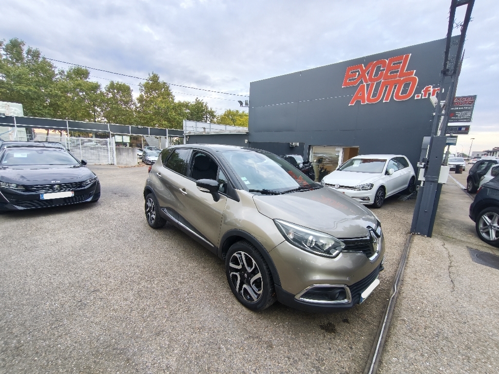 RENAULT CAPTUR