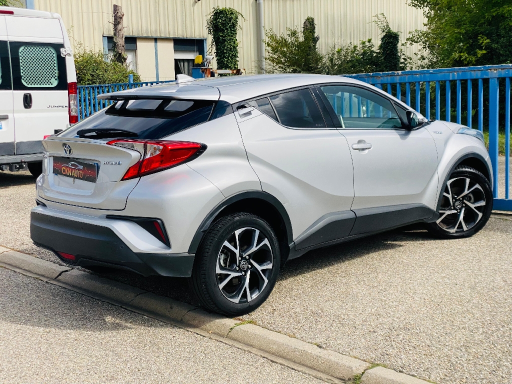 TOYOTA C-HR - vue 1