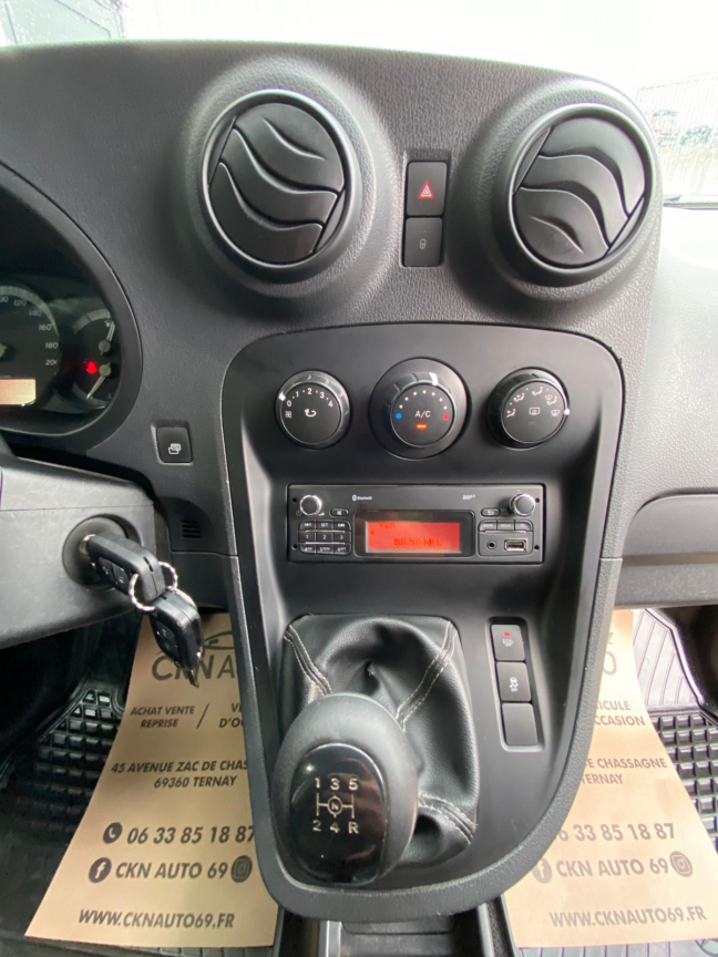 MERCEDES CITAN - vue 1