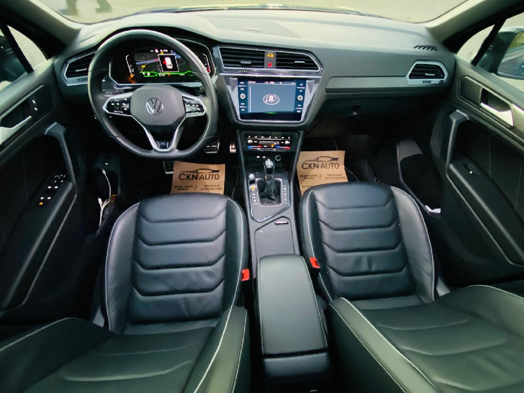 VOLKSWAGEN TIGUAN - vue 1