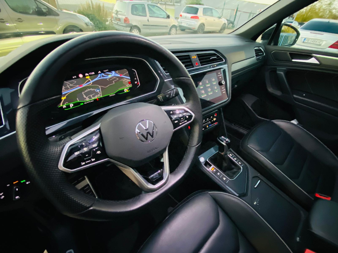 VOLKSWAGEN TIGUAN - vue 1