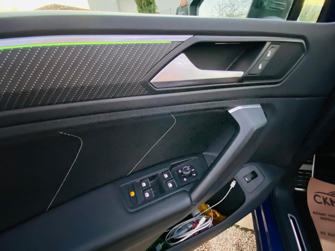 VOLKSWAGEN TIGUAN - vue 1