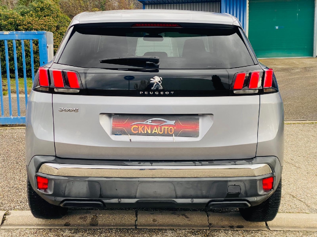 PEUGEOT 3008 - vue 1