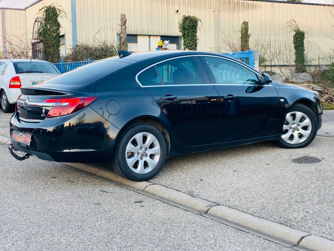 OPEL INSIGNIA - vue 1