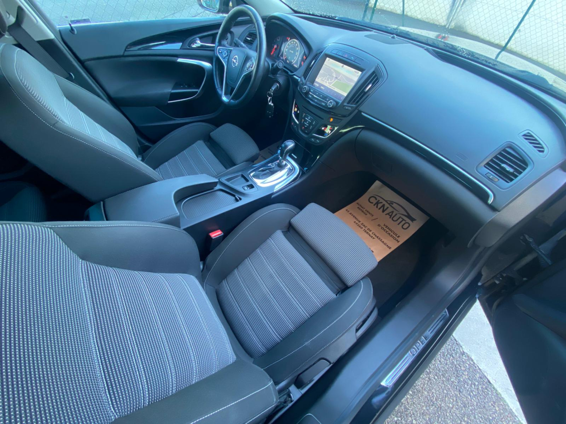 OPEL INSIGNIA - vue 1