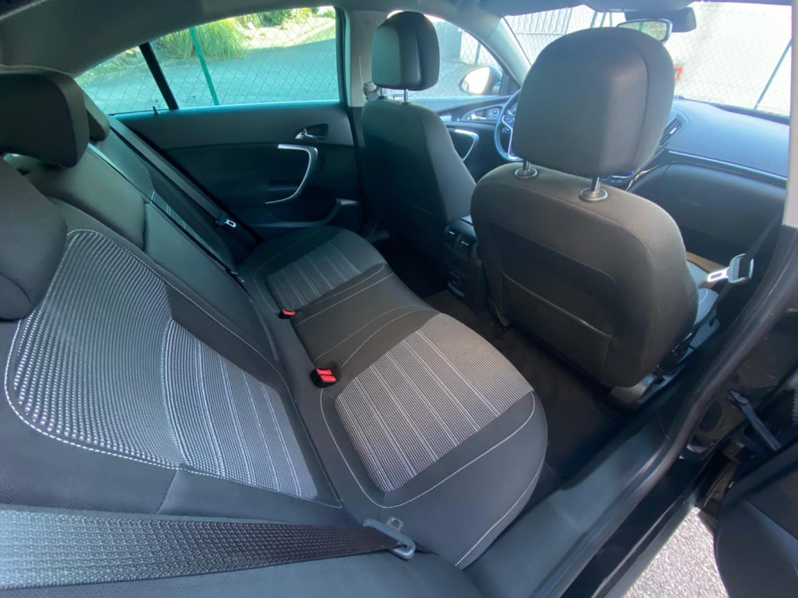 OPEL INSIGNIA - vue 1