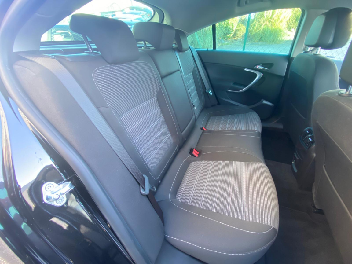 OPEL INSIGNIA - vue 1