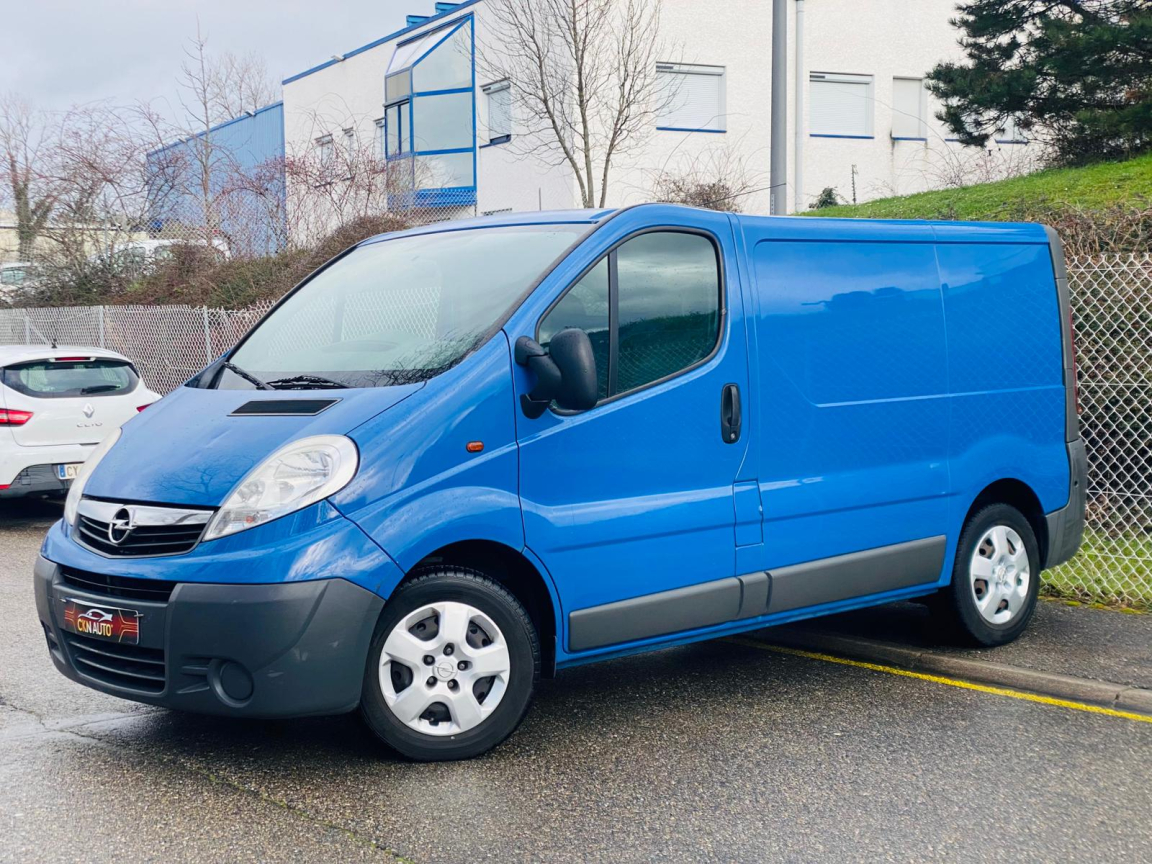 OPEL VIVARO  - vue 1
