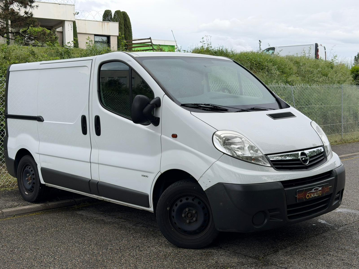 OPEL VIVARO