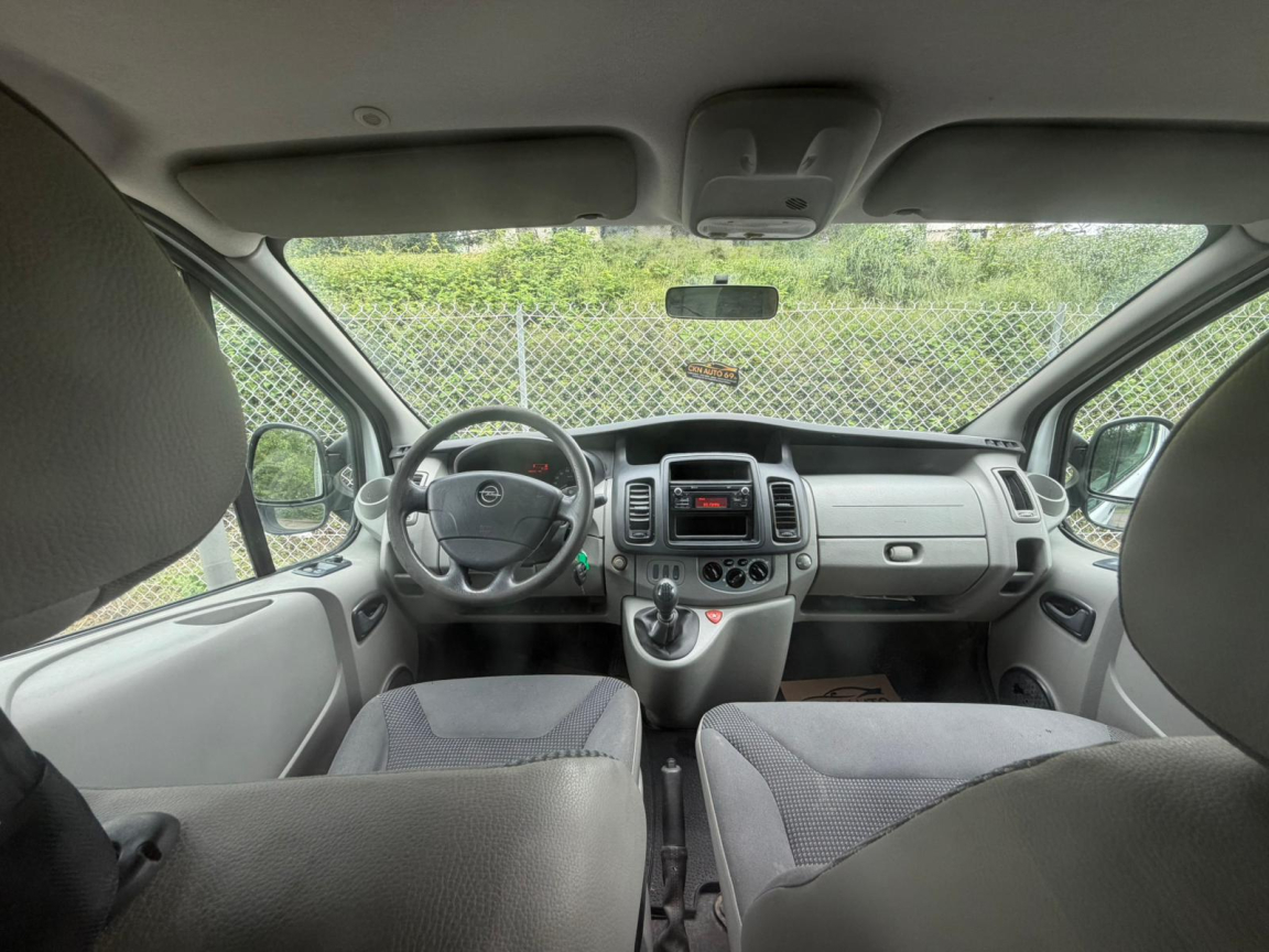 OPEL VIVARO - vue 1