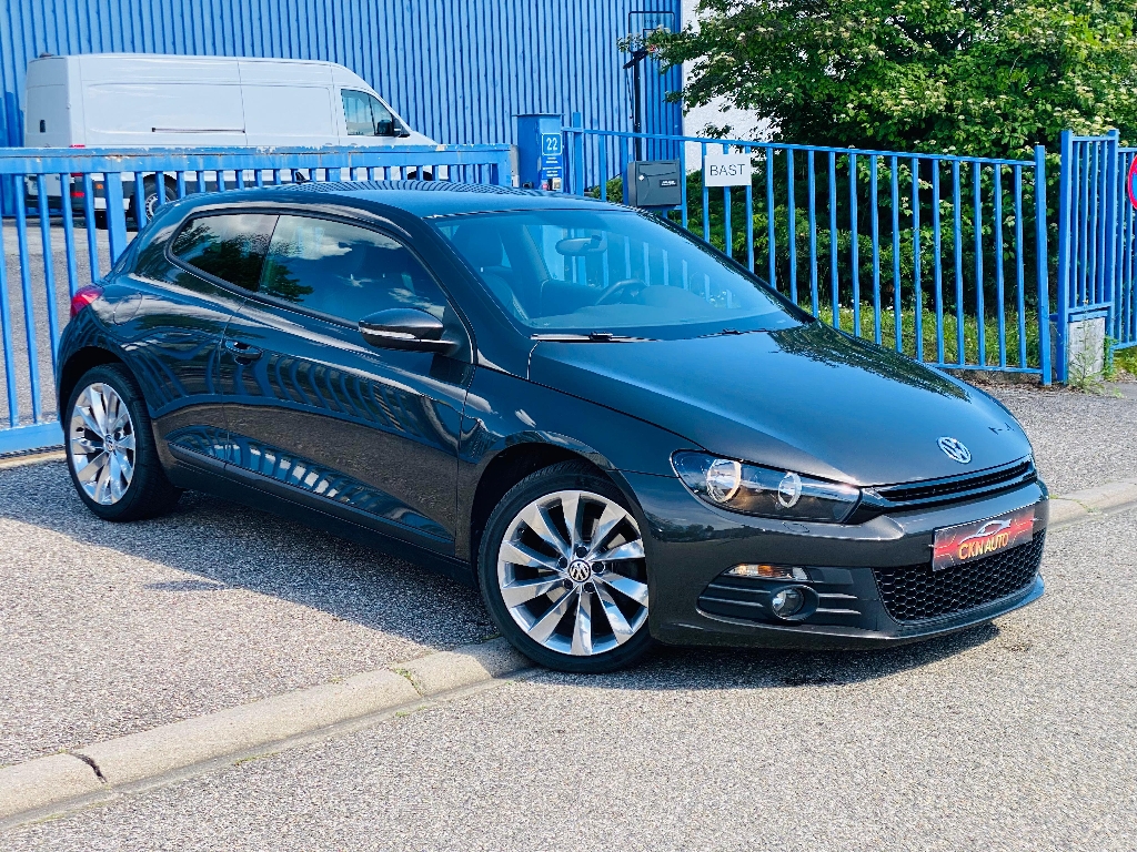 VOLKSWAGEN SCIROCCO