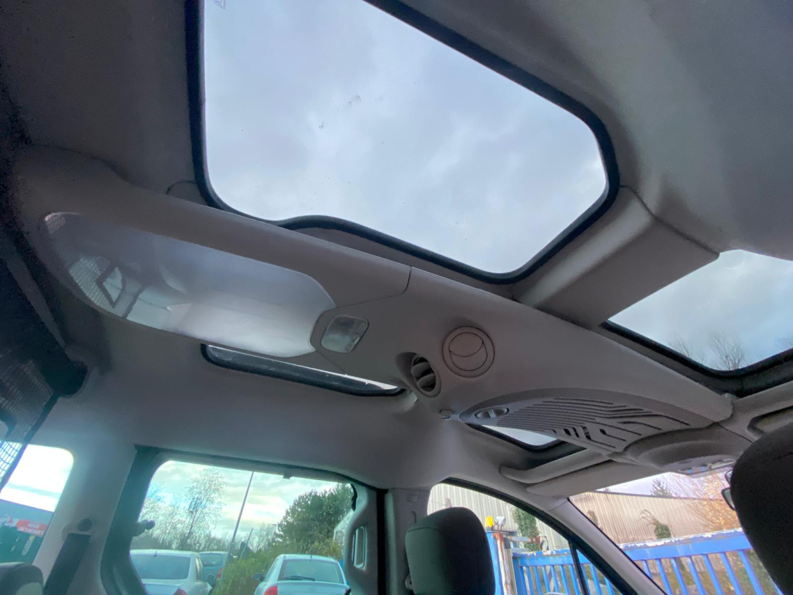 CITROEN BERLINGO MULTISPACE - vue 1