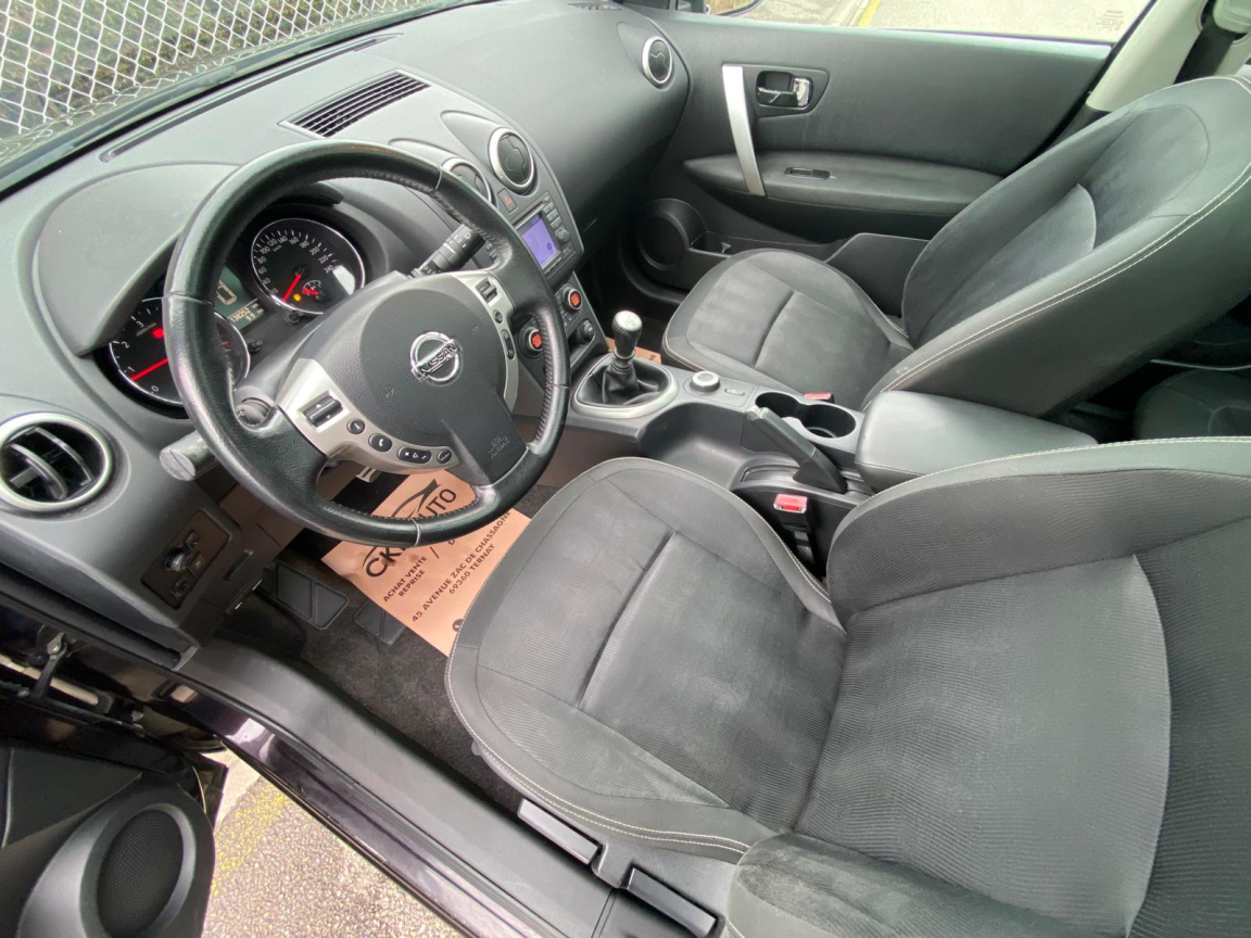 NISSAN QASHQAI - vue 1