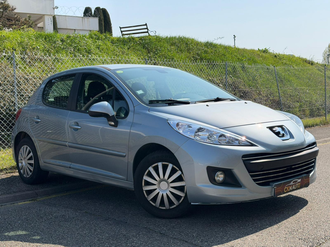 PEUGEOT 207