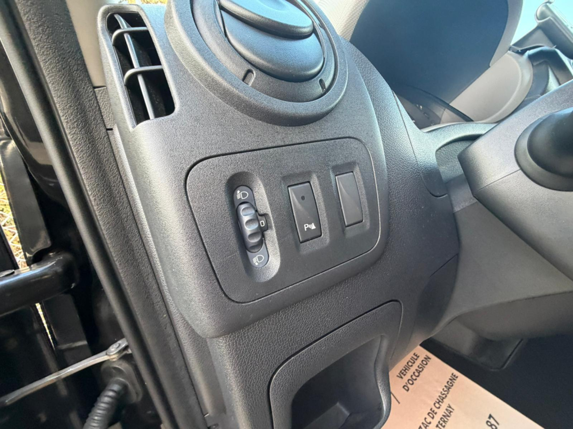 RENAULT MASTER - vue 1