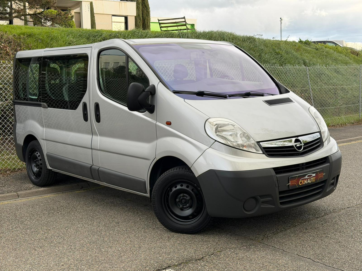 OPEL VIVARO