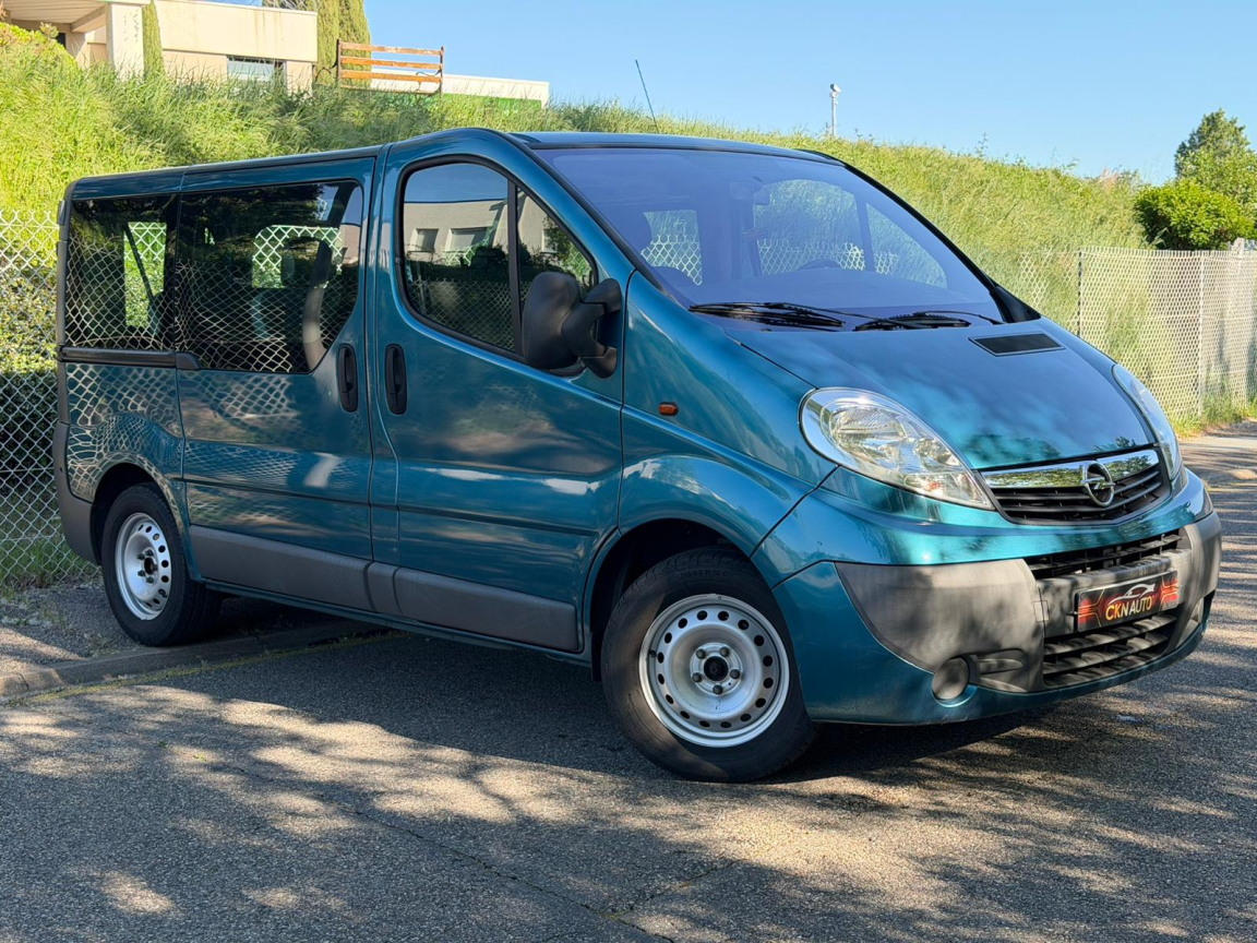 OPEL VIVARO