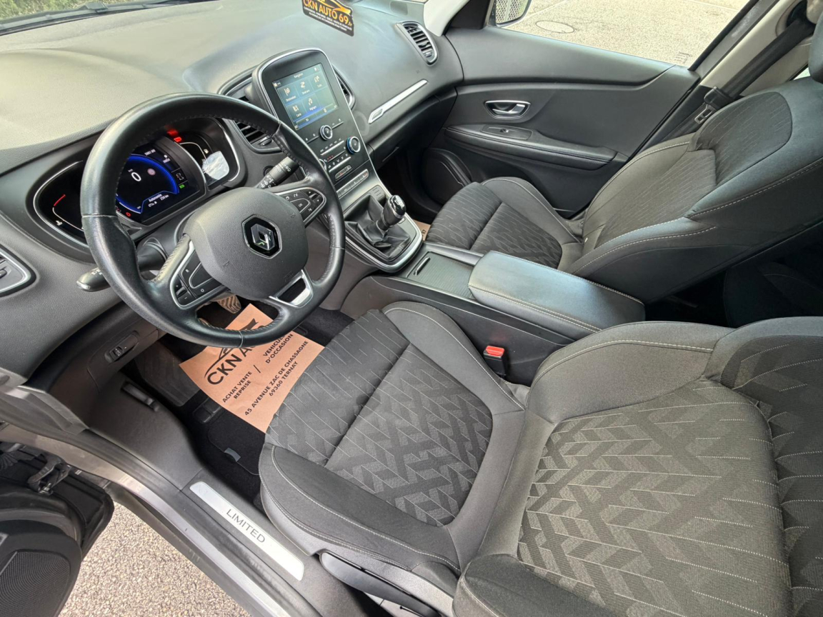 RENAULT SCENIC  - vue 1