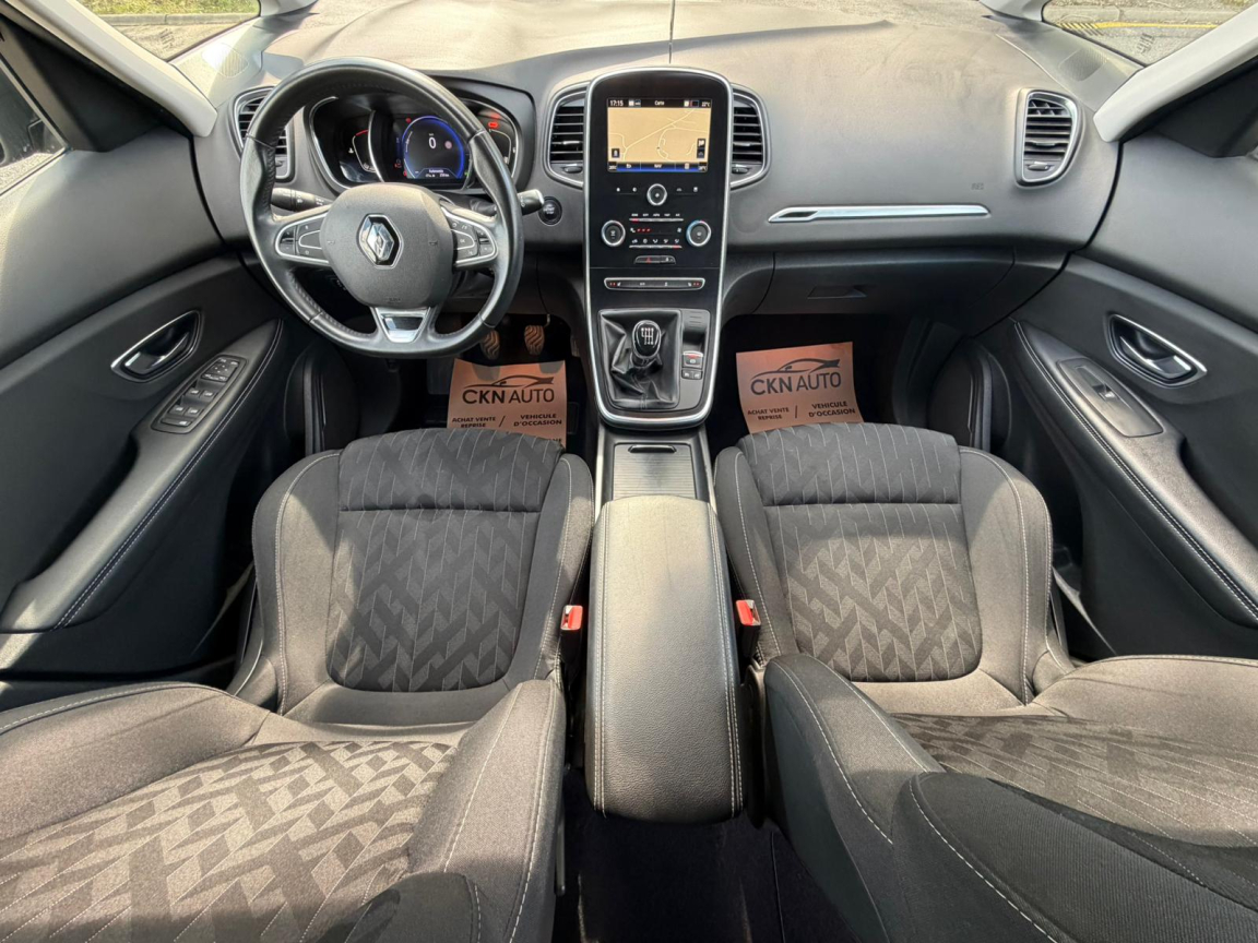 RENAULT SCENIC  - vue 1