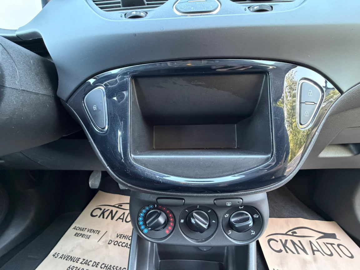 OPEL CORSA - vue 1