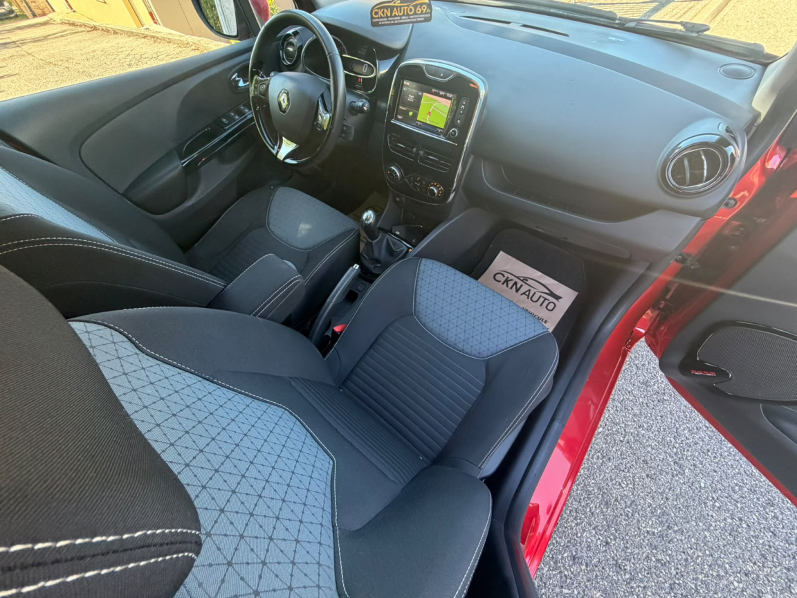 RENAULT CLIO IV - vue 1