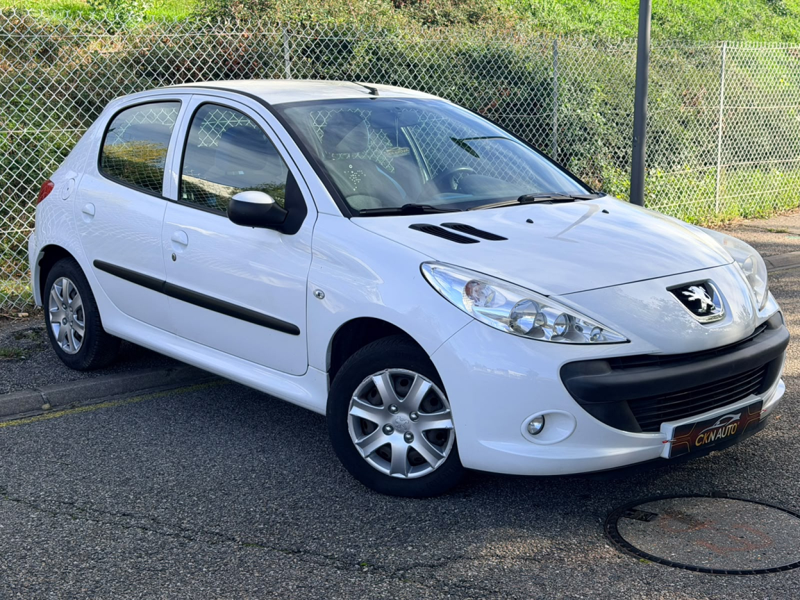 PEUGEOT 206+